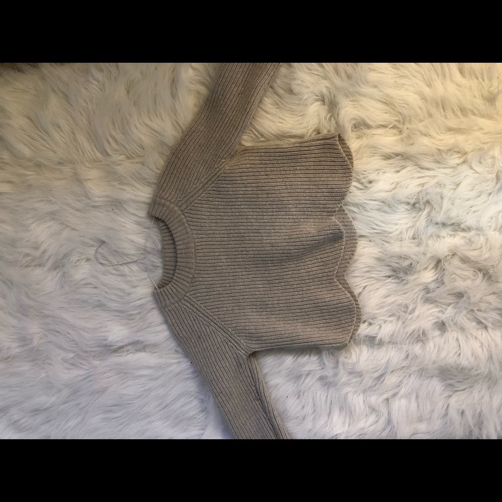 Wilfred sweater